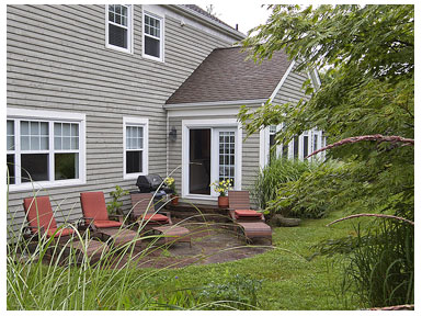 Chester Vacation House - Back Patio